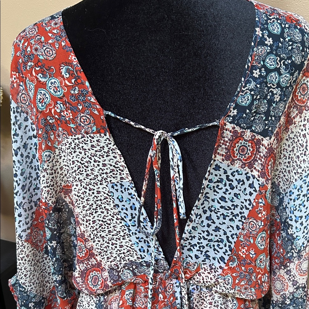 Patchwork V-Neck Dress - Picture 3 of 8